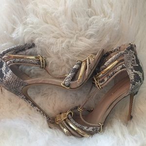 Kurt Geiger Python Heels sz 10